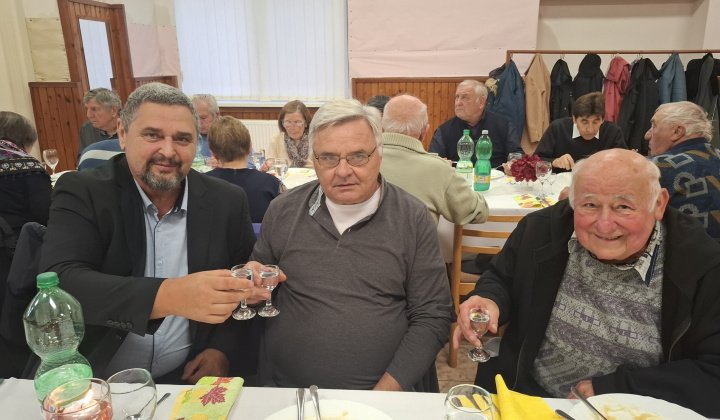 Deň úcty k starším 2025 obrazom