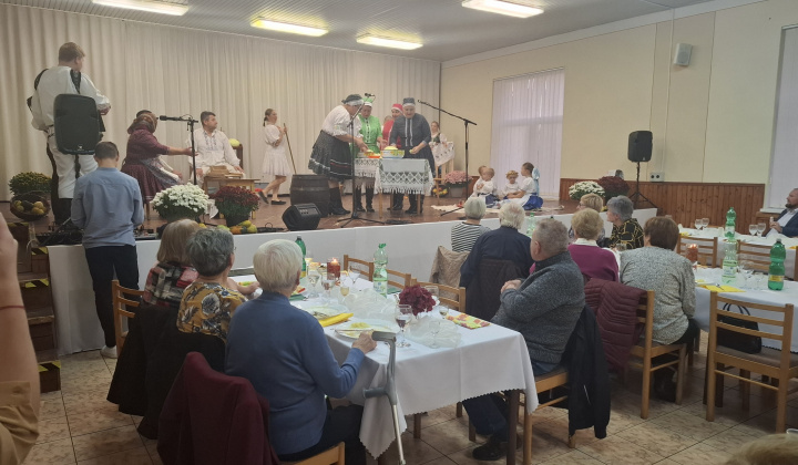 Deň úcty k starším 2025 obrazom