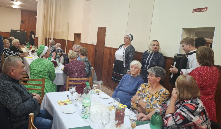 Deň úcty k starším 2025 obrazom