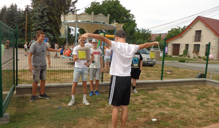 Športový deň pre deti spolu so súťažou vo varení gulášu 2022