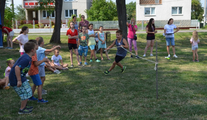 Športový deň pre deti spolu so súťažou vo varení gulášu 2021