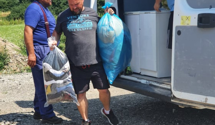 PODALI SME POMOCNÚ RUKU