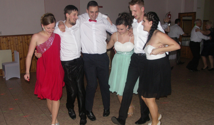 Obecný ples 2016