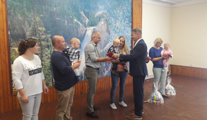 Úcta k starším a Privítanie nových malých občanov 2017