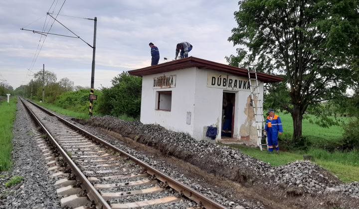 Rekonštrukcia budovy čakárne železničnej zastávky