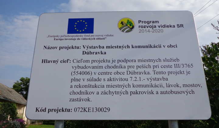 Výstavba chodníkov - stred