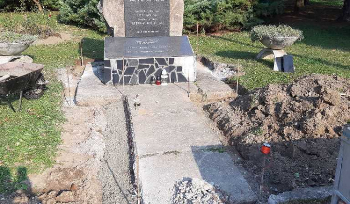 Rekonštrukcia Pamätníka pri OcÚ